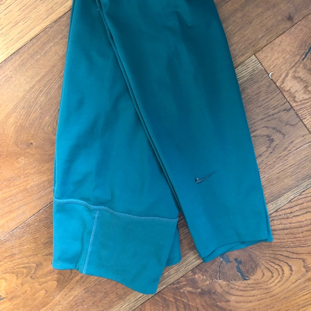 Nike Luxe Green Leggings